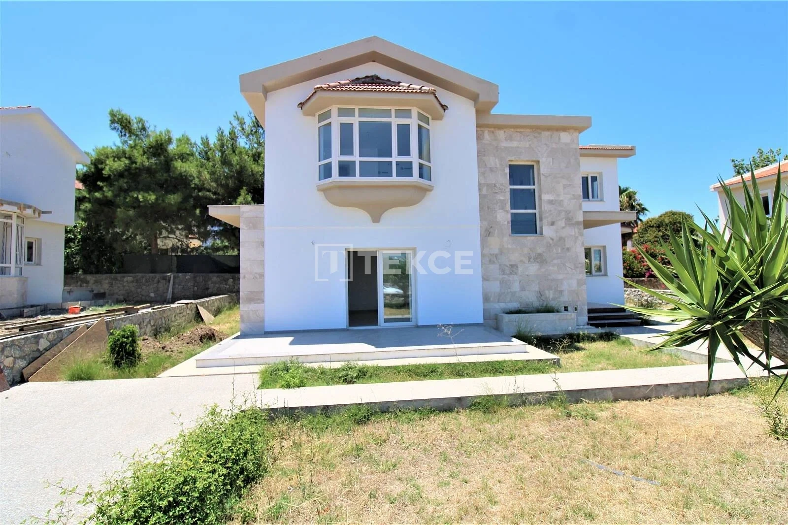 1 - verkoop huis uitzicht op zee girne kyrenia cyprus