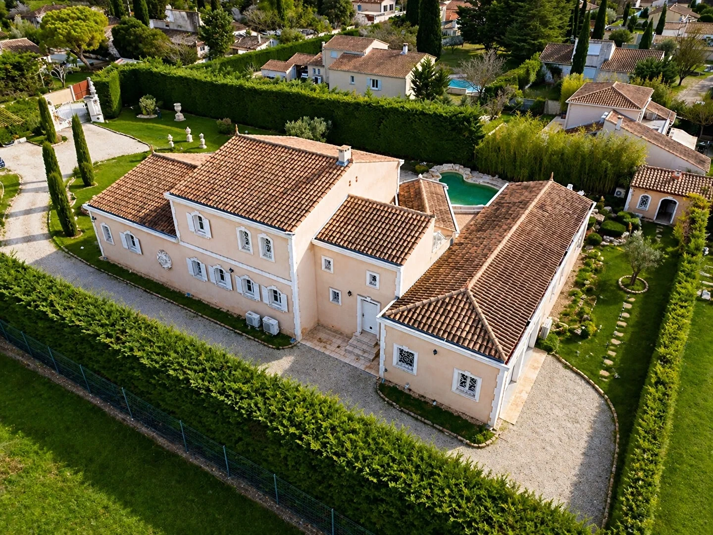 2 - vendita casa mollégès bocche del rodano francia