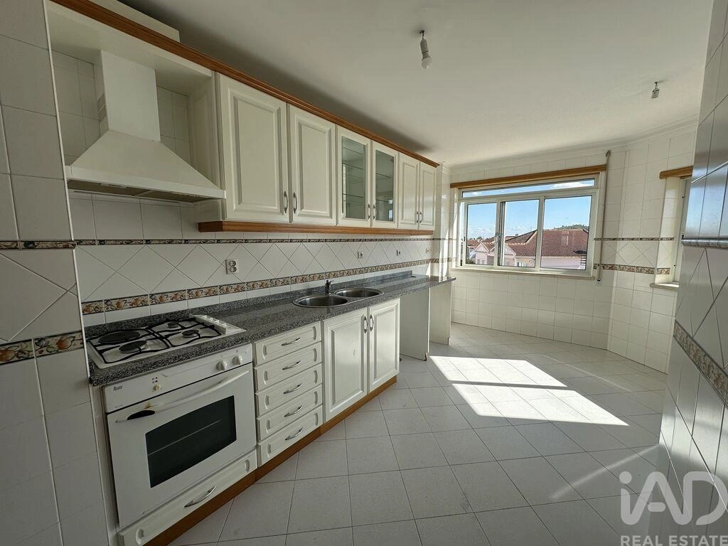 2 - apartment for sale in alenquer centro region portugal
