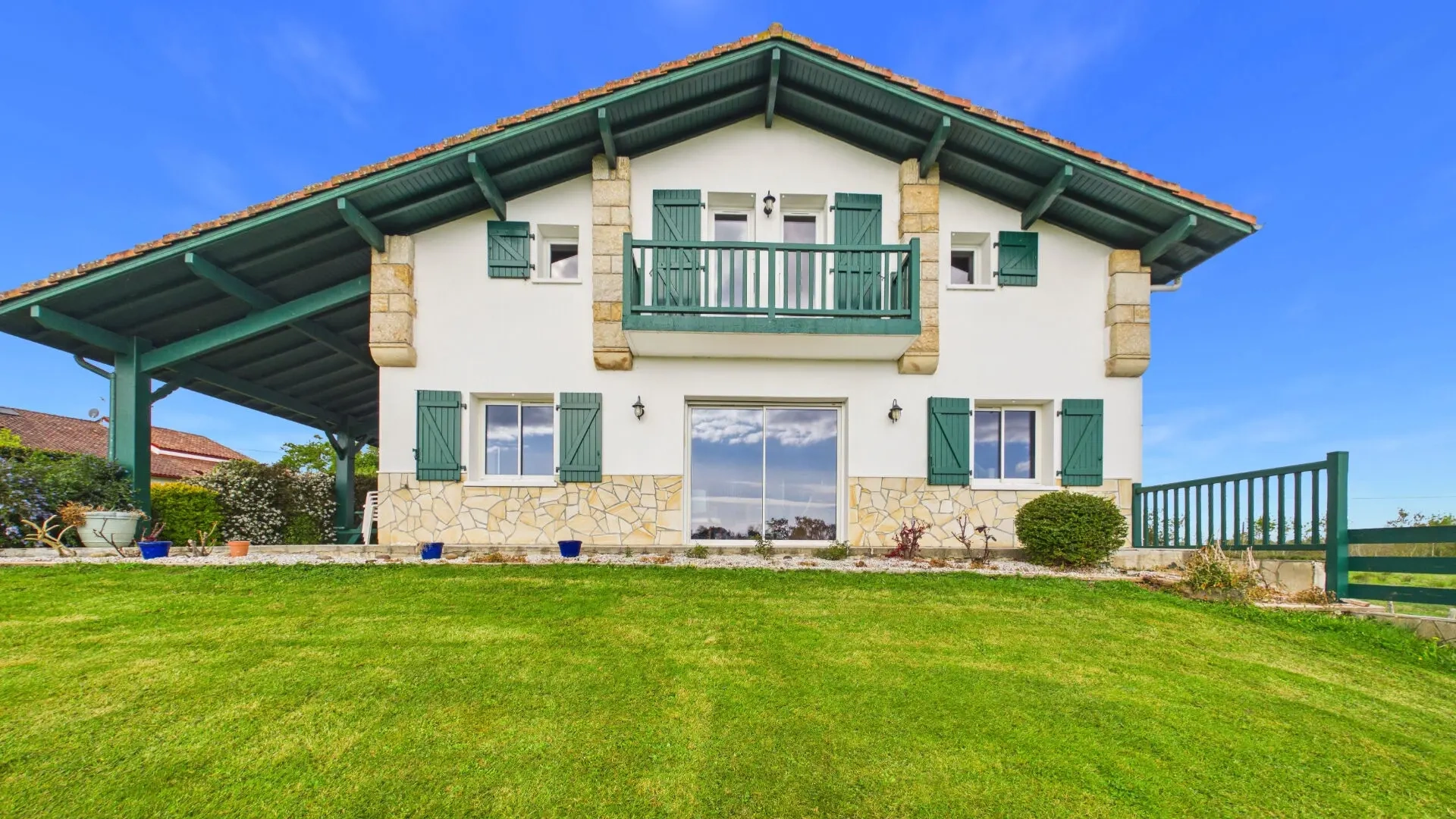 2 - house for sale in briscous - côte basque pyrénées-atlantiques - côte basque france