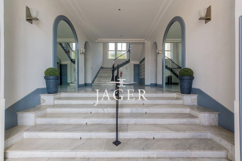 2 - vente appartement vue mer sainte-maxime var france