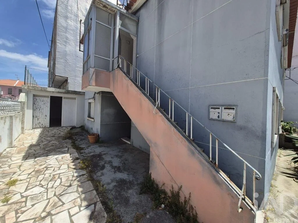2 - vendita villa almada regione lisbona portogallo