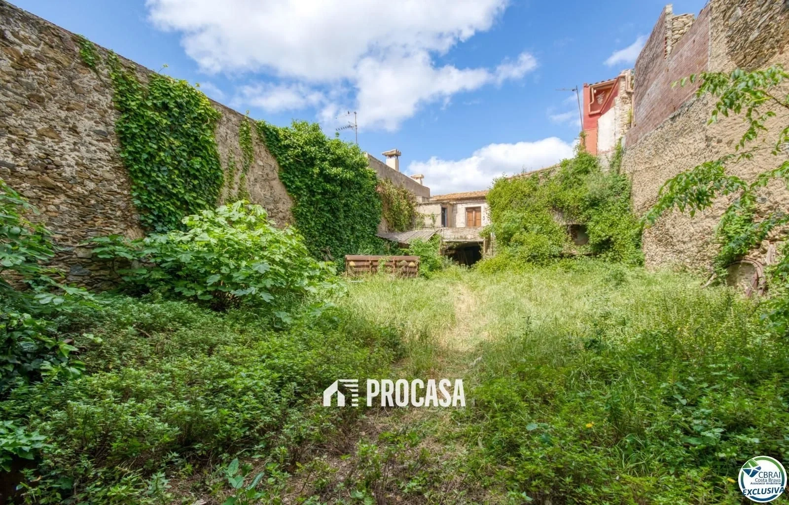 2 - venta casa palau-saverdera cataluña españa