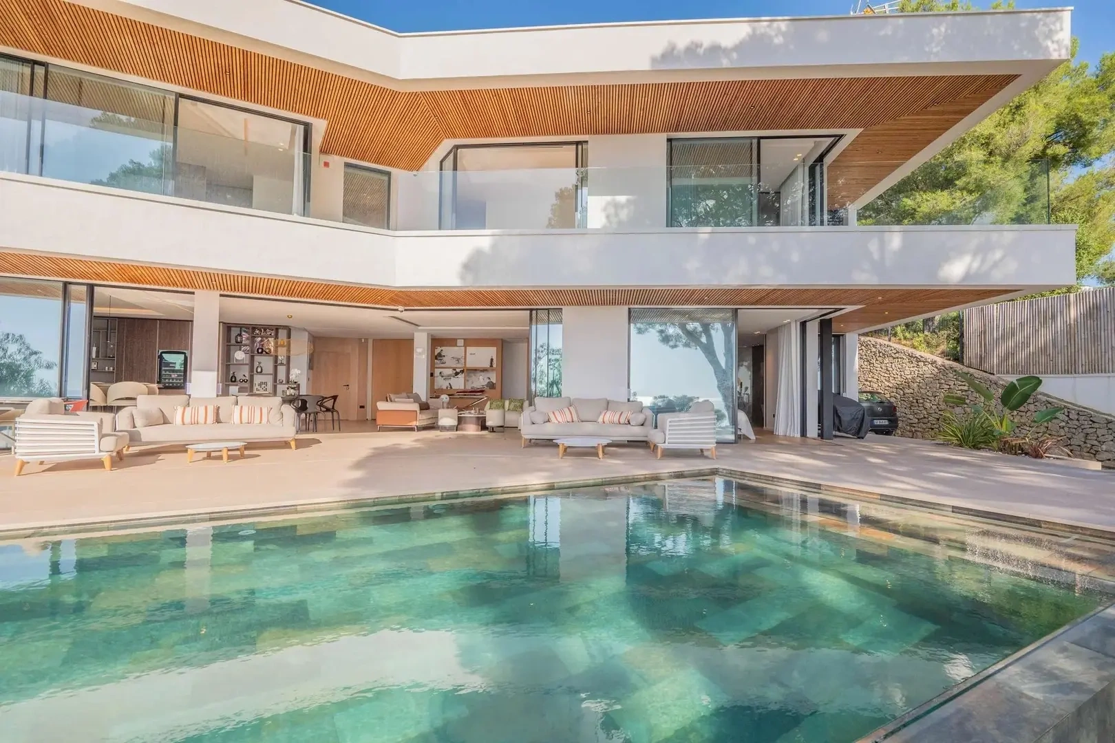 2 - location vacances villa vue mer les issambres var france