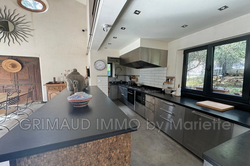 2 - verkoop huis grimaud var frankrijk