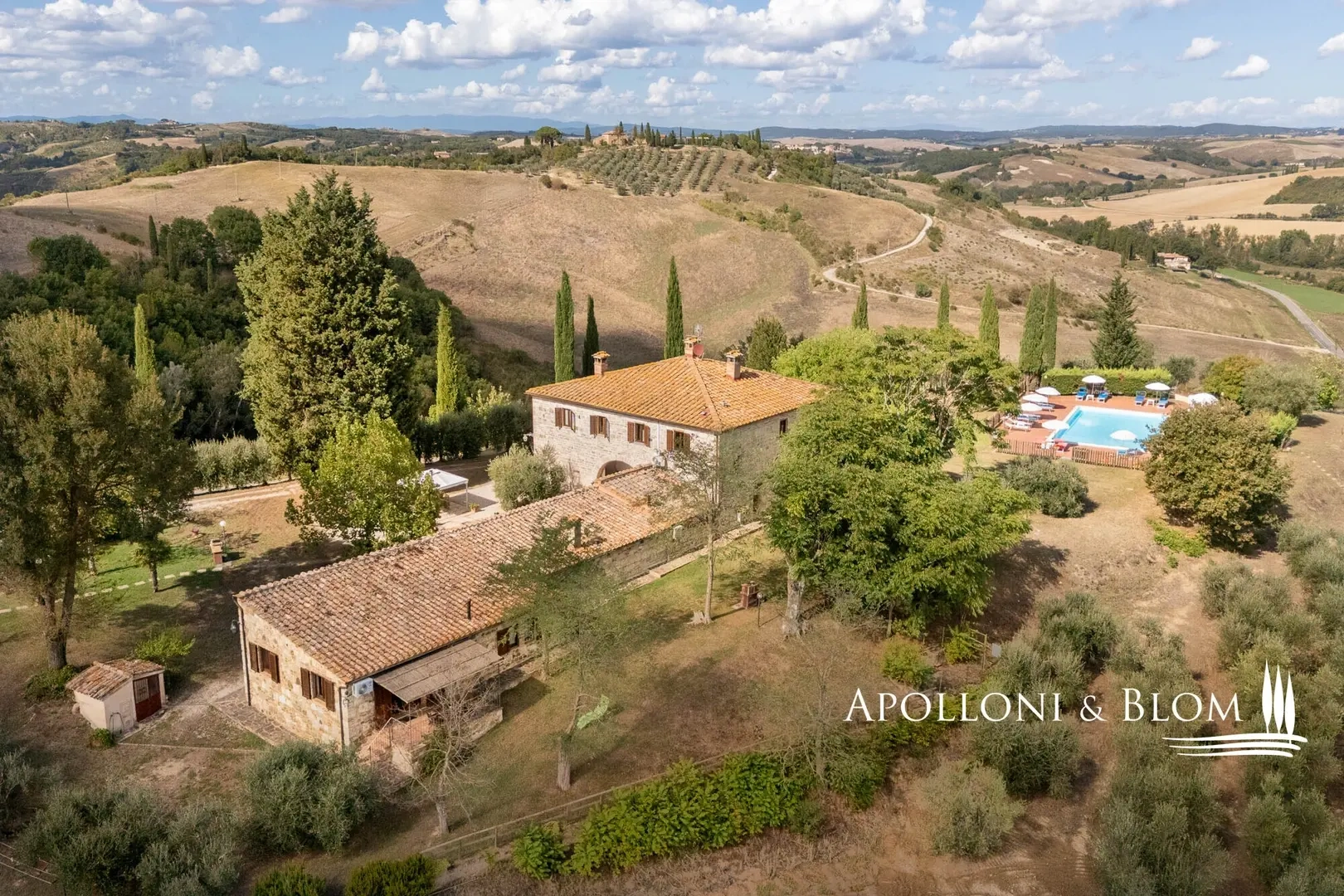 1 - estate for sale in montalcino tuscany italy