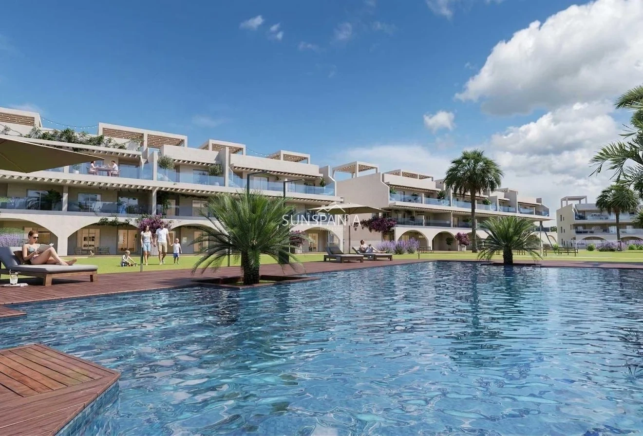 2 - verkoop appartement uitzicht op zee vera andalusië spanje