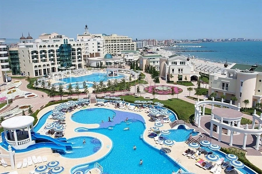 2 - vendita appartamento fronte mare pomorie burgas bulgaria