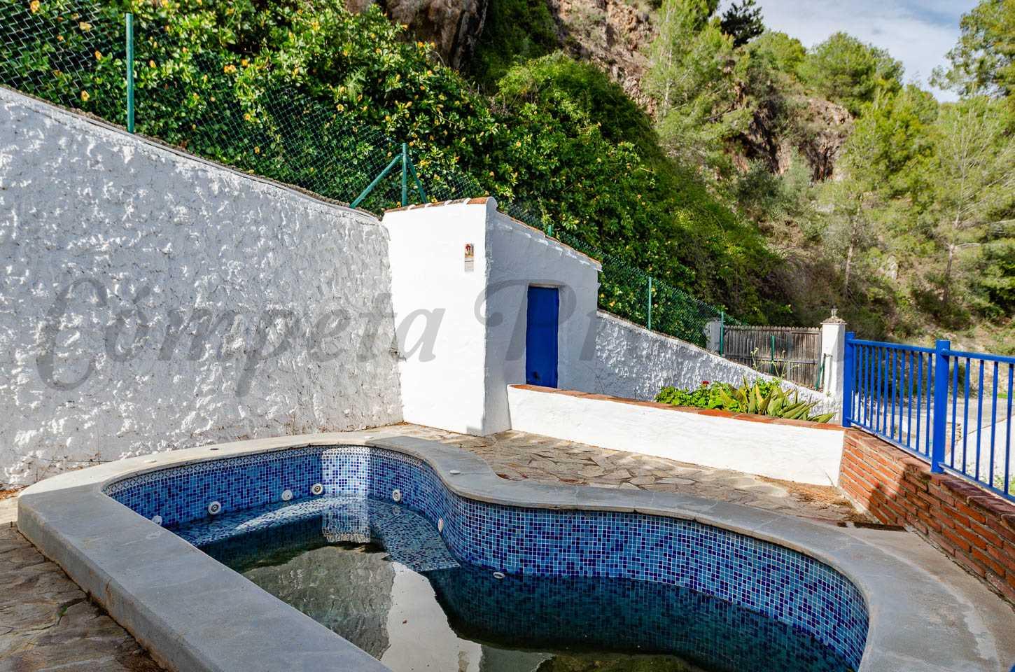 2 - verkauf haus competa andalusien spanien