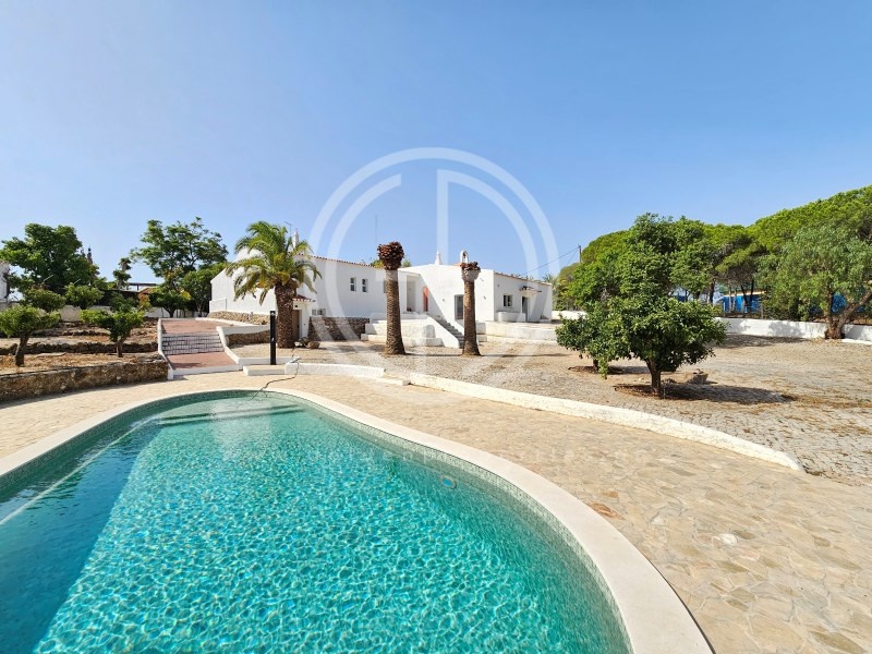 1 - house for sale in porches algarve portugal