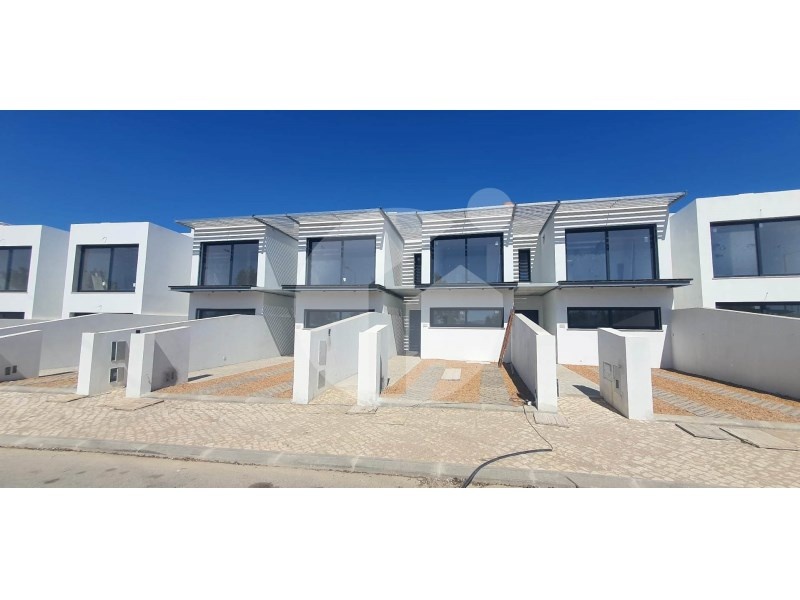 2 - venta casa quelfes algarve portugal