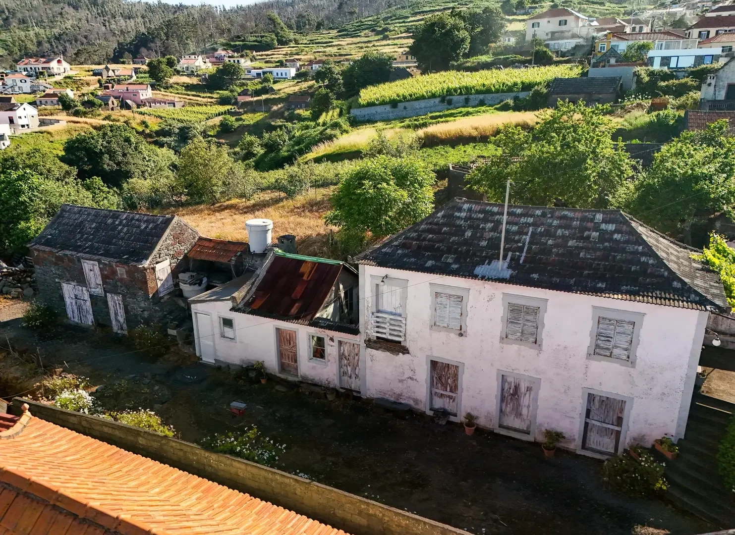 2 - house for sale in fajã da ovelha madeira portugal