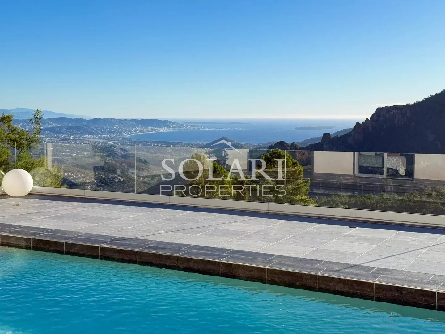 1 - vente maison vue mer mandelieu-la-napoule alpes-maritimes france
