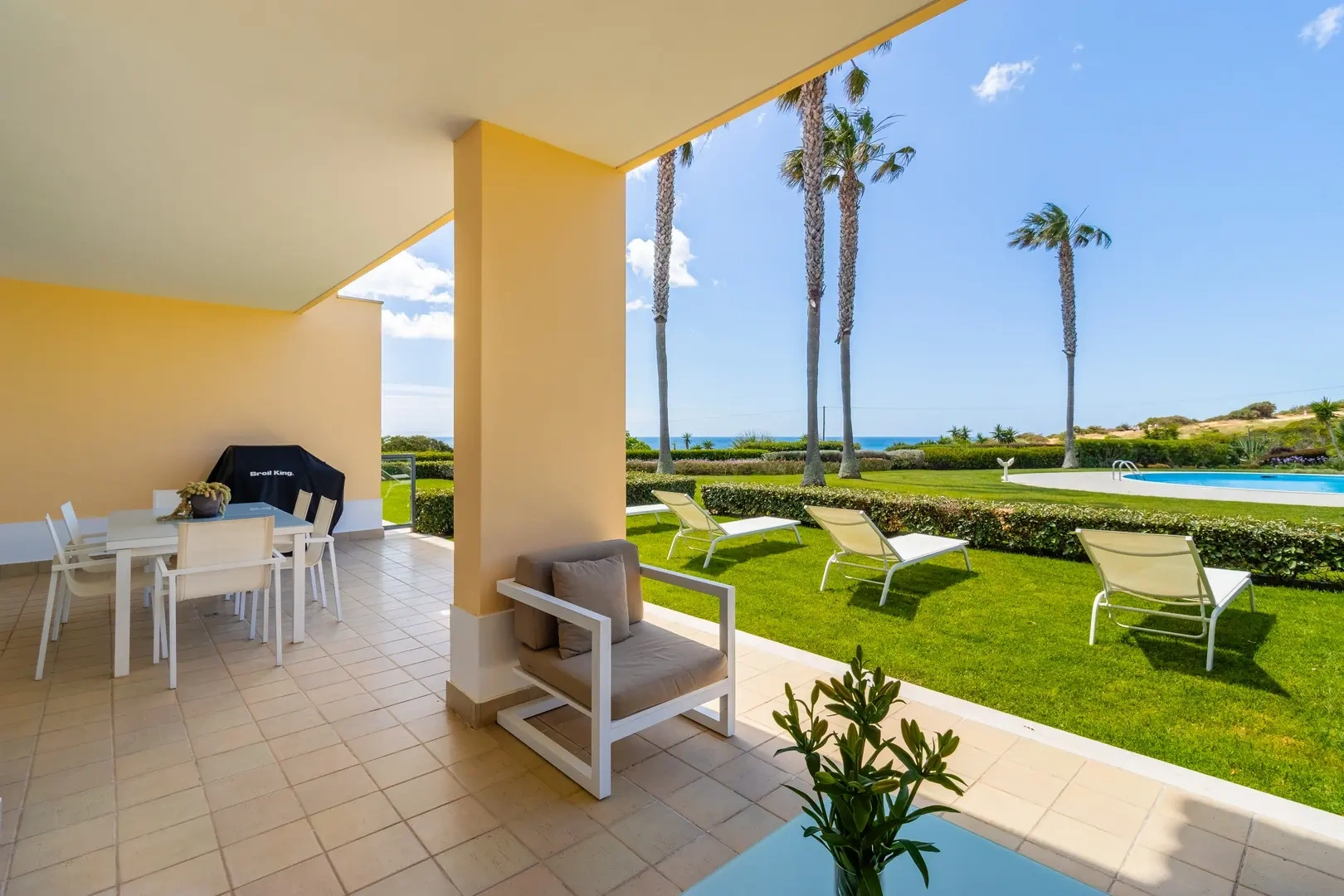 2 - venda apartamento vista de mar lagos algarve portugal
