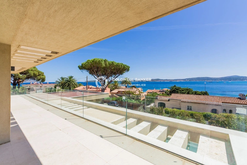 1 - verkoop huis uitzicht op zee sainte-maxime var frankrijk
