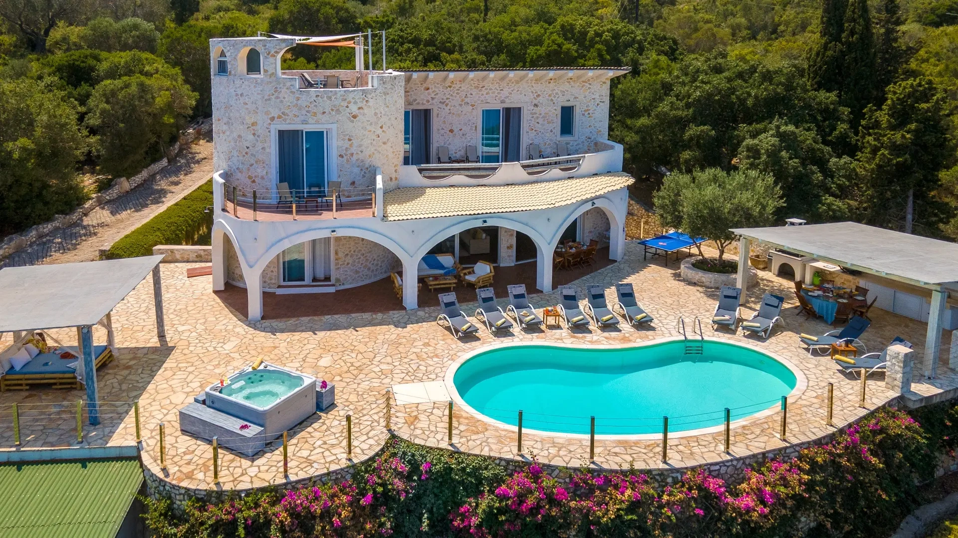 2 - venta villa frente al mar gáïos islas jónicas grecia