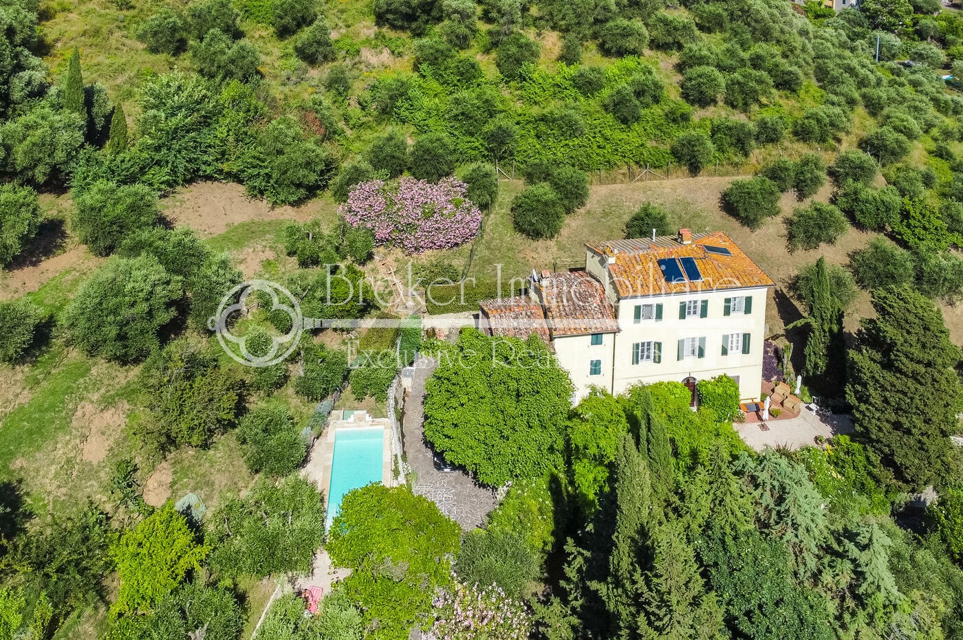 1 - estate for sale in massarosa tuscany italy