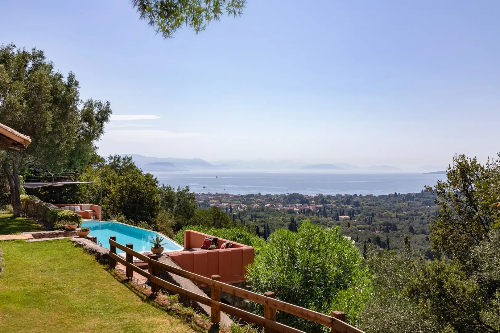 2 - venta villa vista al mar corfu islas jónicas grecia