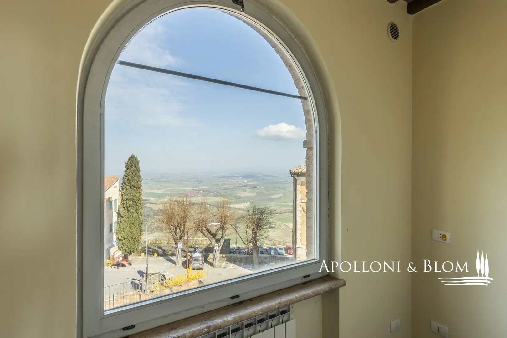 2 - verkoop huis montalcino tuscany italië