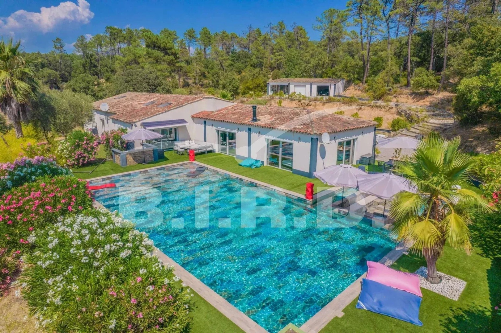 1 - location vacances maison le muy var france