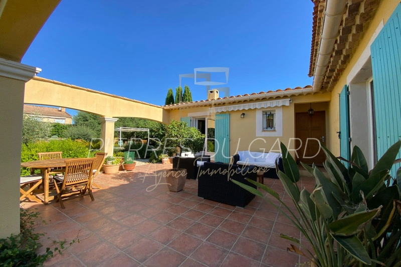 1 - vendita villa collias gard francia