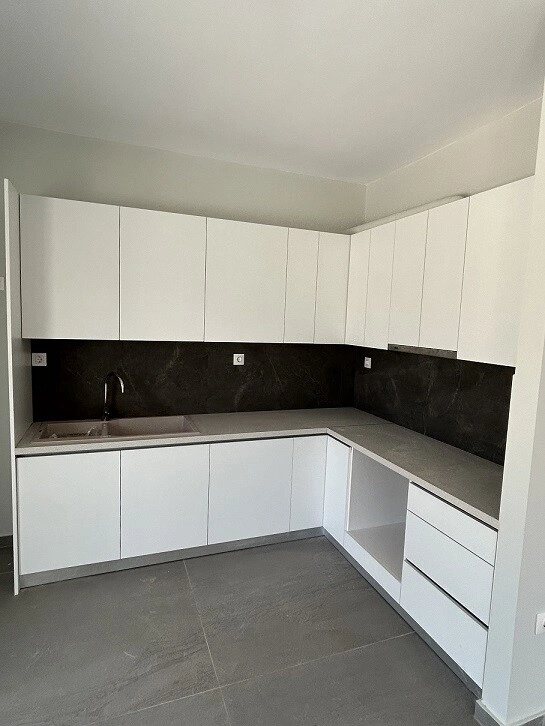 2 - sea view apartment for sale in kokkónion peloponnese greece