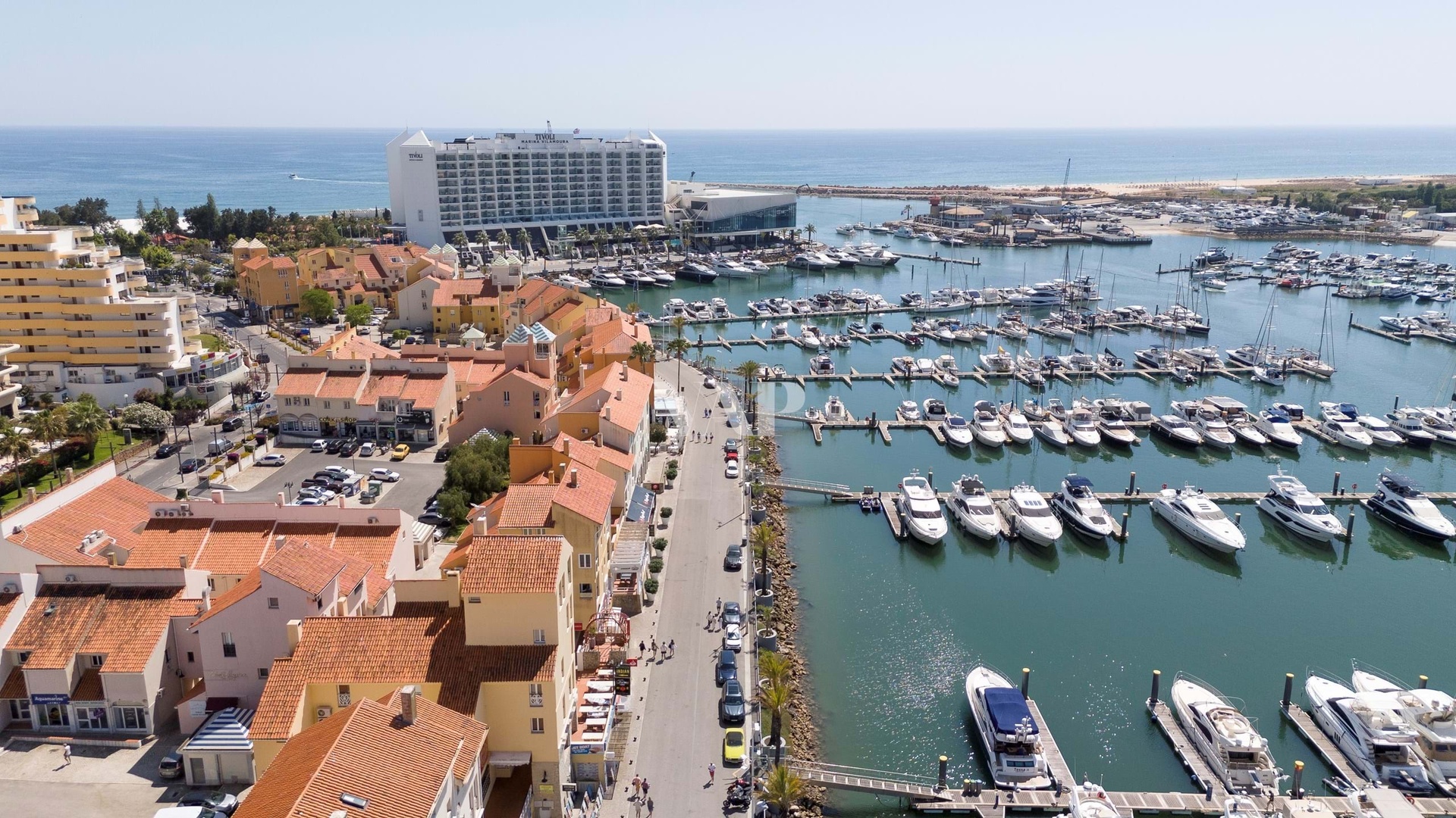 2 - vente commerce vilamoura algarve portugal