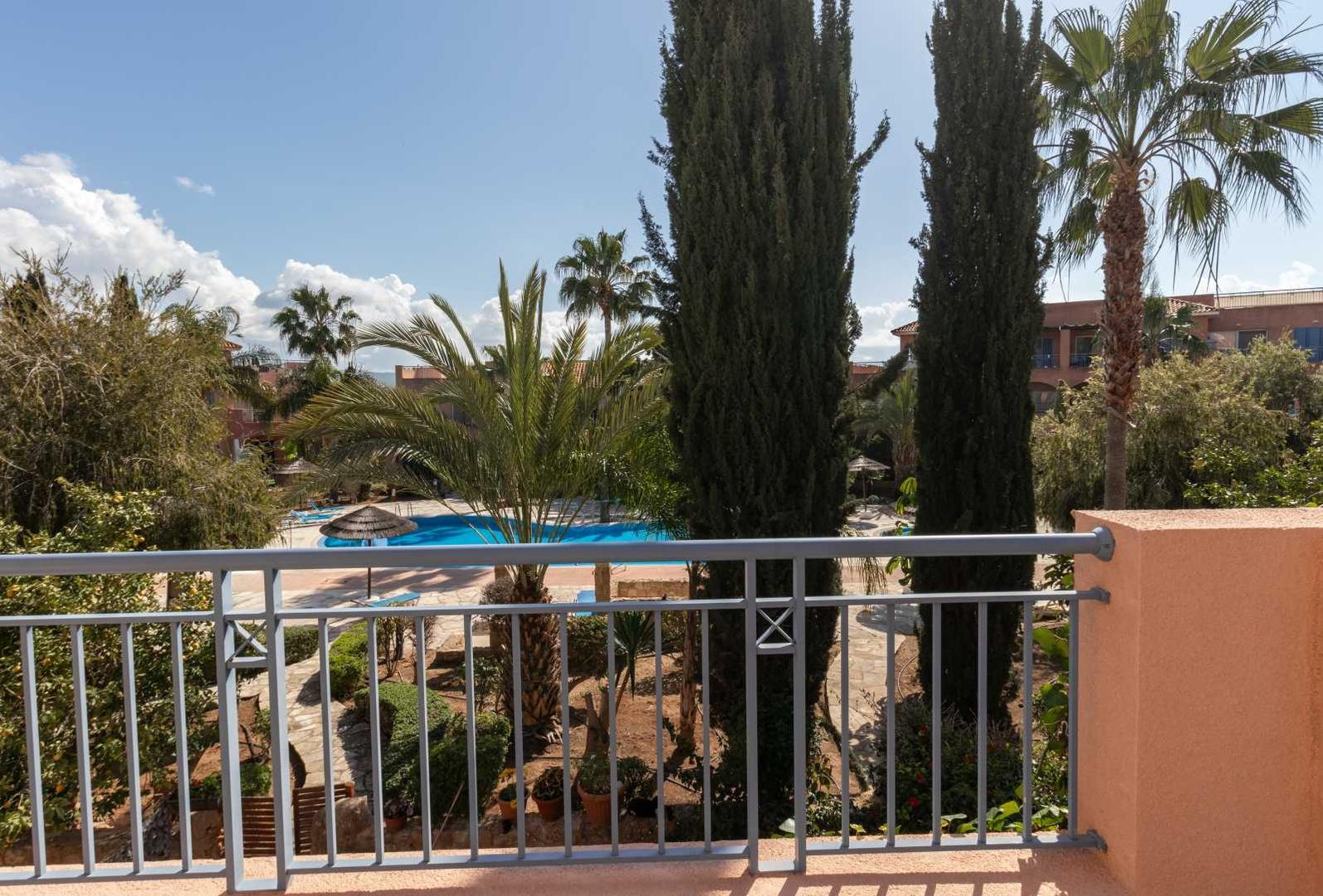 2 - verkauf wohnung direkt am wasser paphos paphos zypern