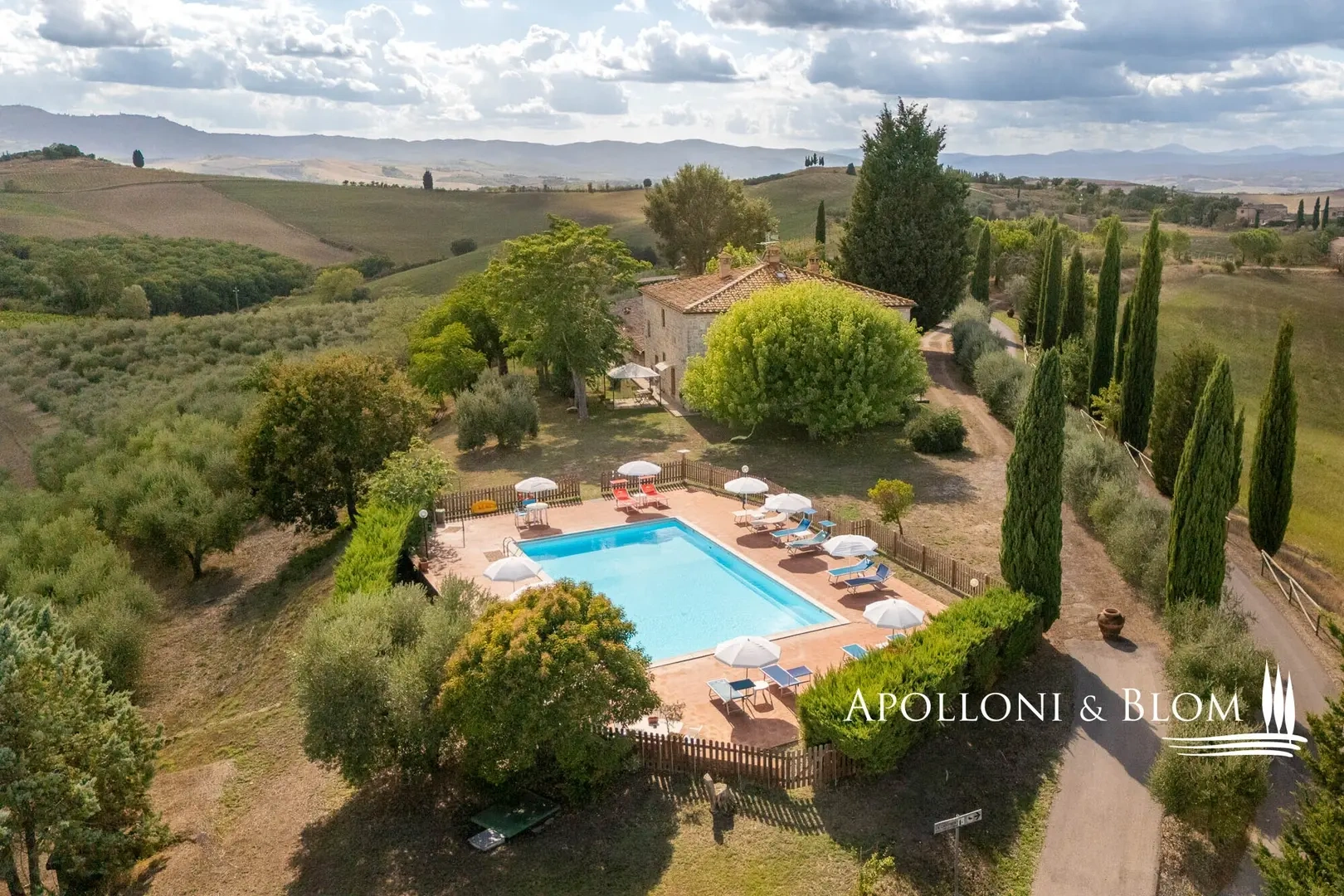 2 - estate for sale in montalcino tuscany italy