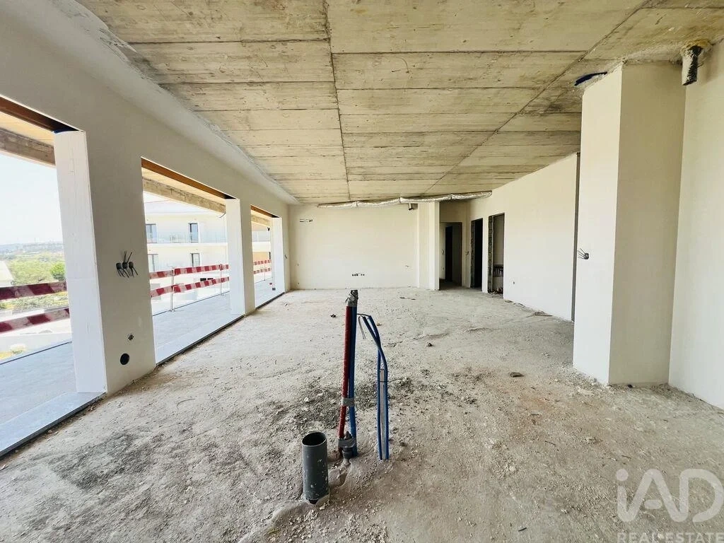 2 - apartment for sale in leiria centro region portugal