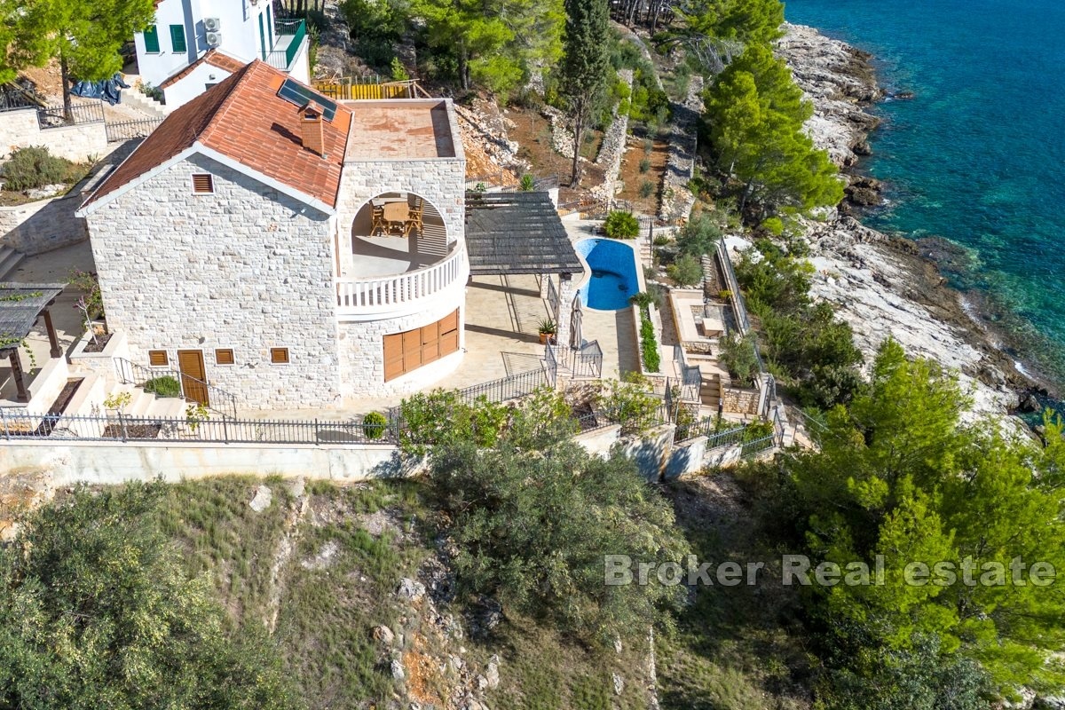 2 - waterfront house for sale in korčula dubrovnik-neretva croatia