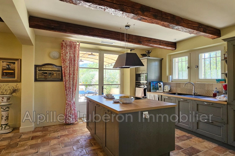 2 - vente maison eygalières bouches-du-rhône france