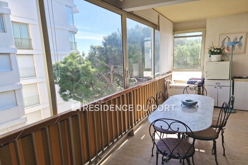1 - waterfront apartment for sale in mandelieu-la-napoule alpes-maritimes france