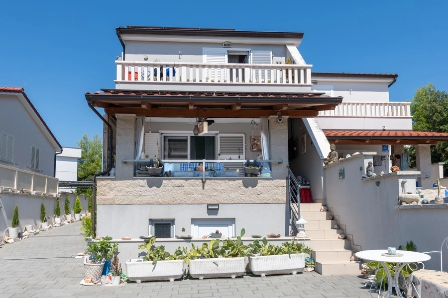 2 - vendita casa vista mare rogoznica sebenico e tenin croazia