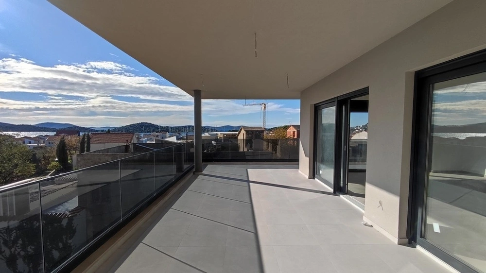 2 - venta apartamento vista al mar tribunj šibenik-knin croacia