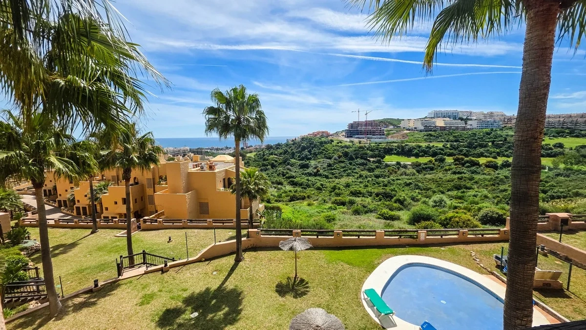 2 - sea view apartment for sale in la duquesa andalusia spain