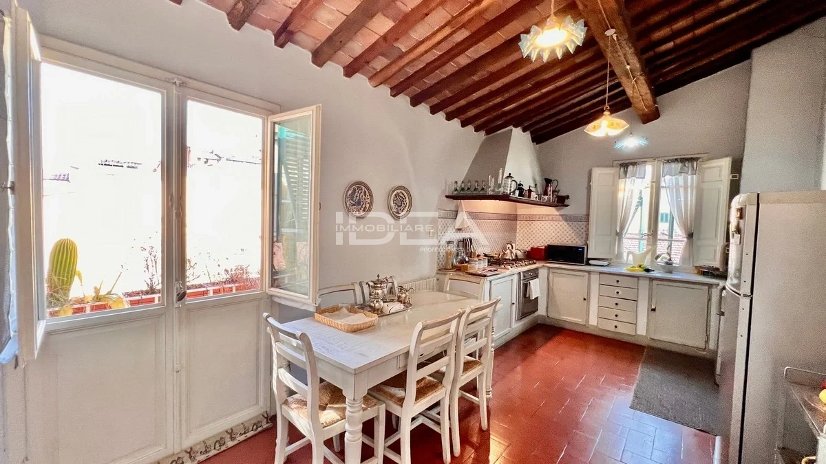 2 - verkauf wohnung lucca toskana italien