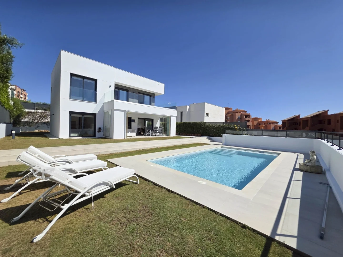 1 - venta casa frente al mar manilva andalucía españa