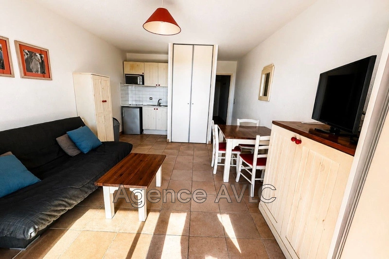 2 - venda apartamento vista de mar saintes-maries-de-la-mer bouches-du-rhône frança