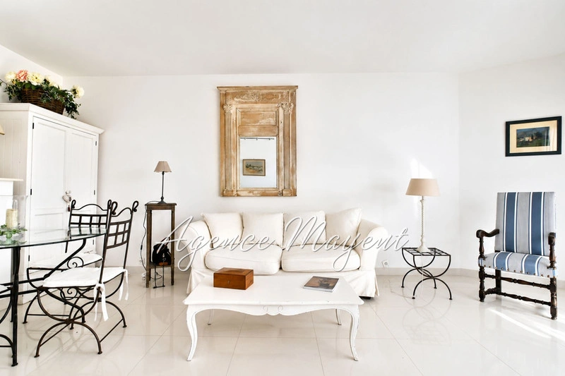 2 - beach walk apartment for sale in cannes alpes-maritimes france