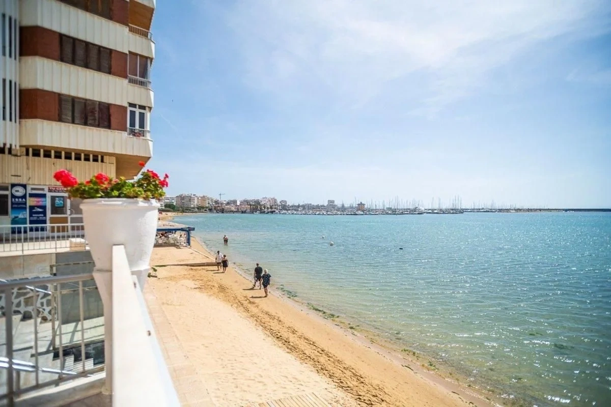 2 - venda apartamento frente ao mar torrevieja - costa blanca comunidade valenciana espanha