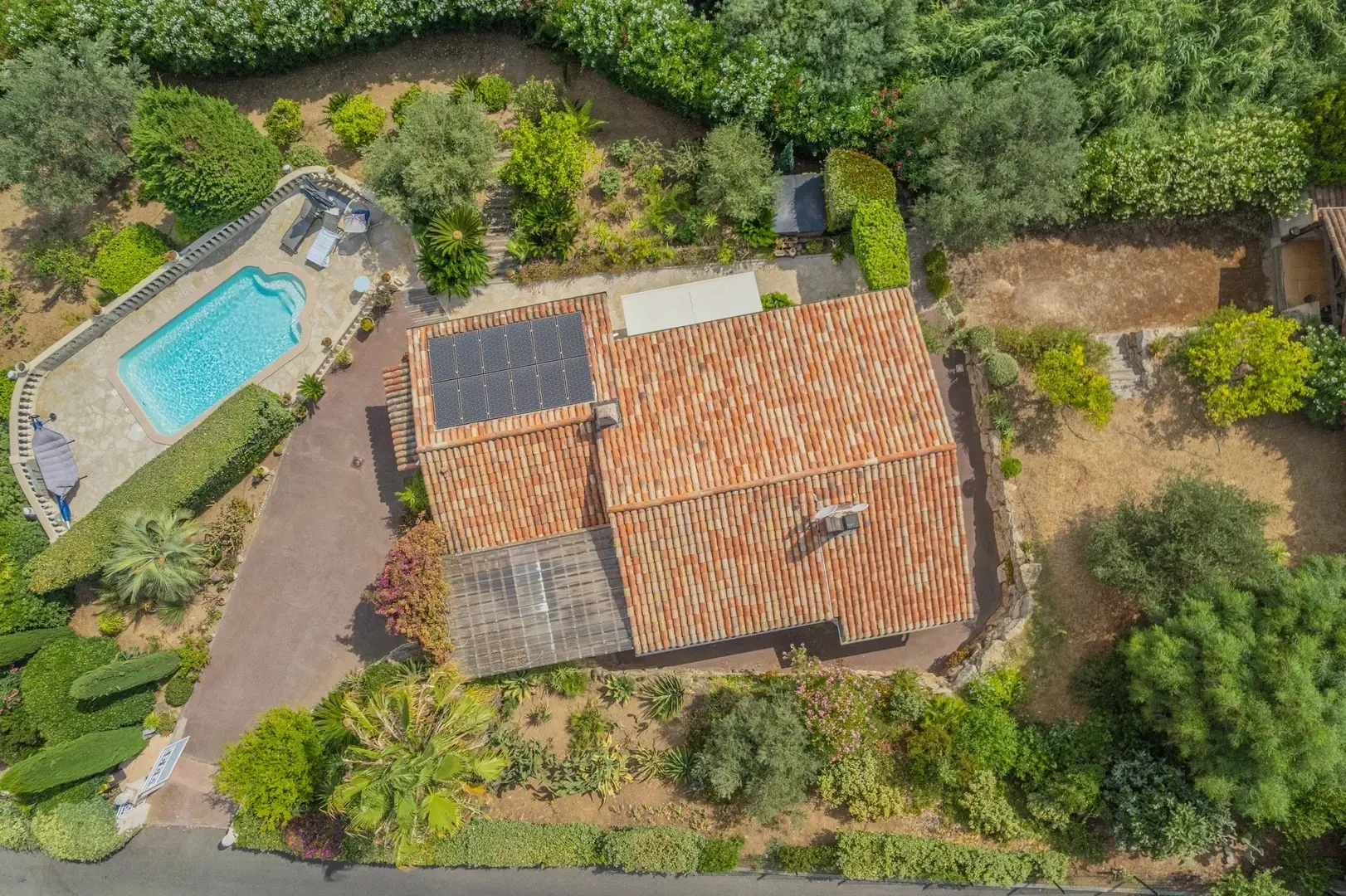 1 - verkoop villa strand to voet sainte-maxime var frankrijk