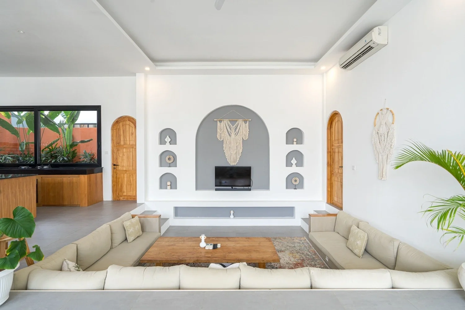 2 - продажа villa ноги в воде pecatu bali индонезия