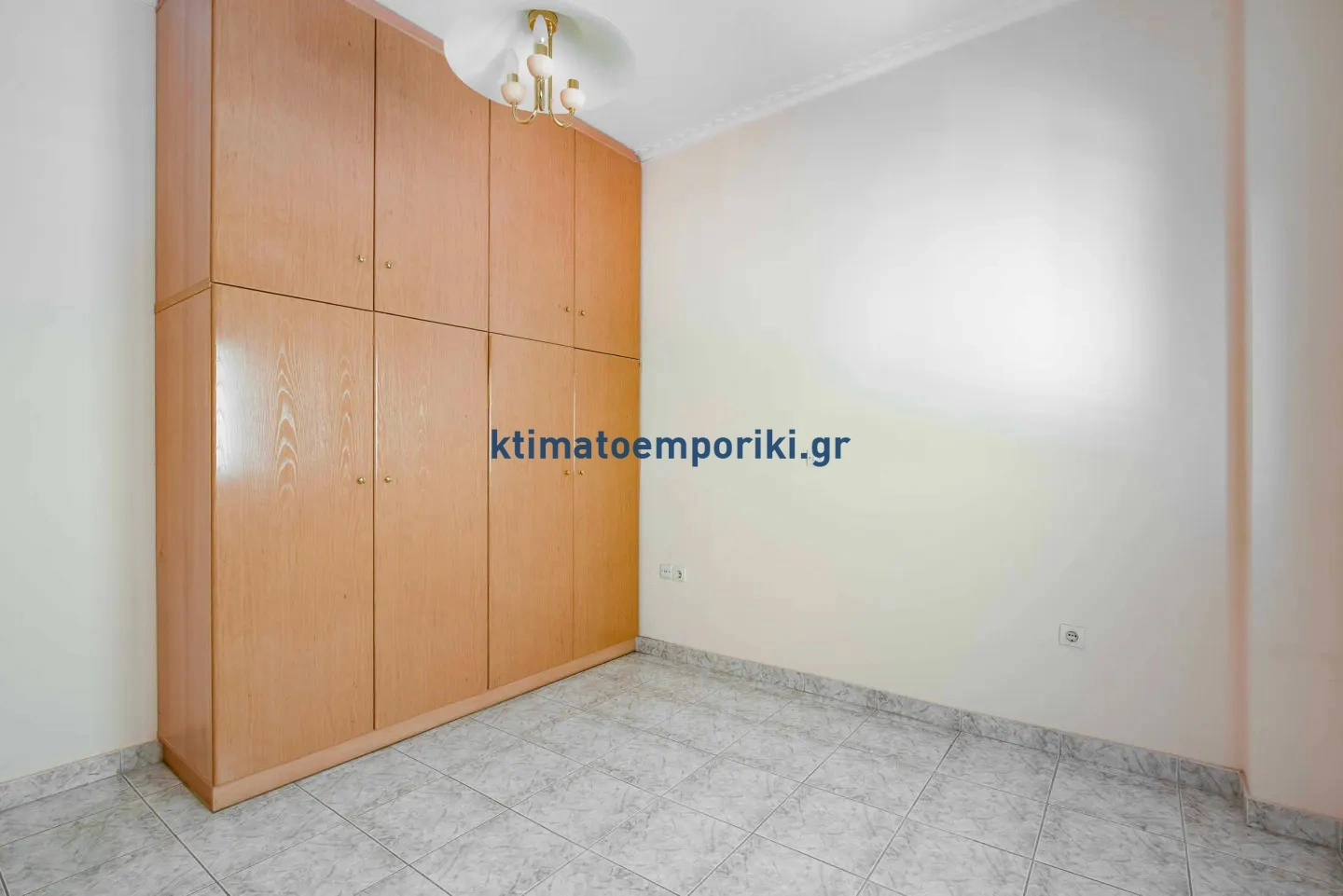 2 - venda casa nikaia-agios ioannis rentis ática grécia