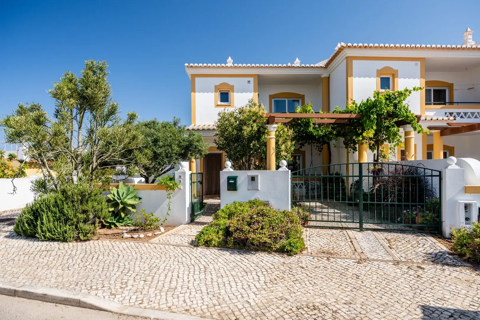 1 - house for sale in sagres algarve portugal