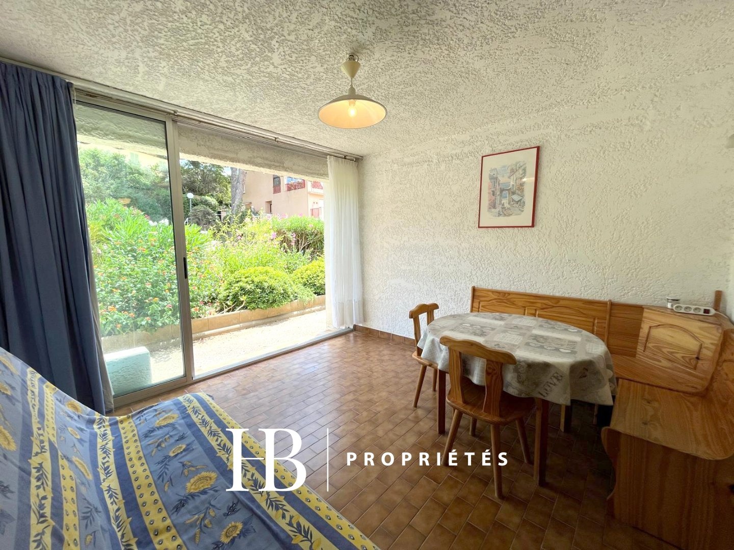 2 - verkoop appartement strand to voet bandol var frankrijk