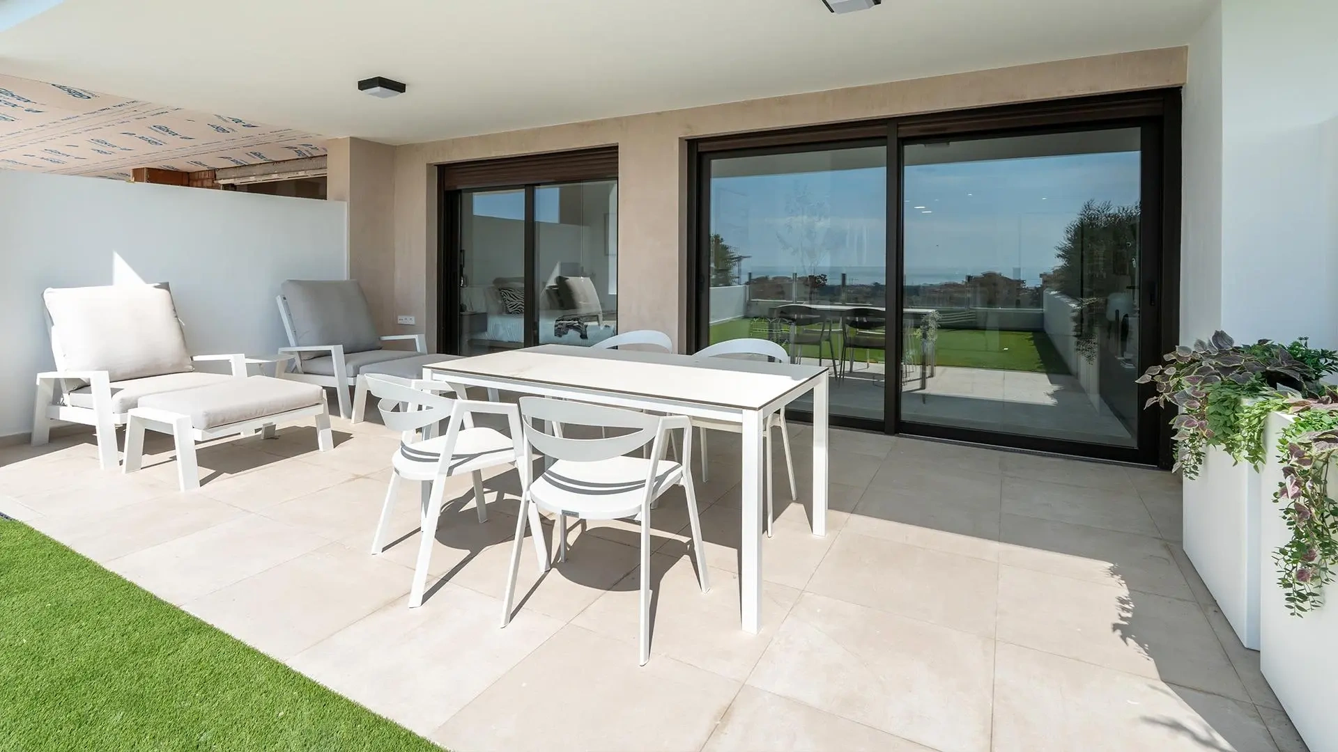 1 - venda apartamento vista de mar estepona - costa del sol andaluzia espanha