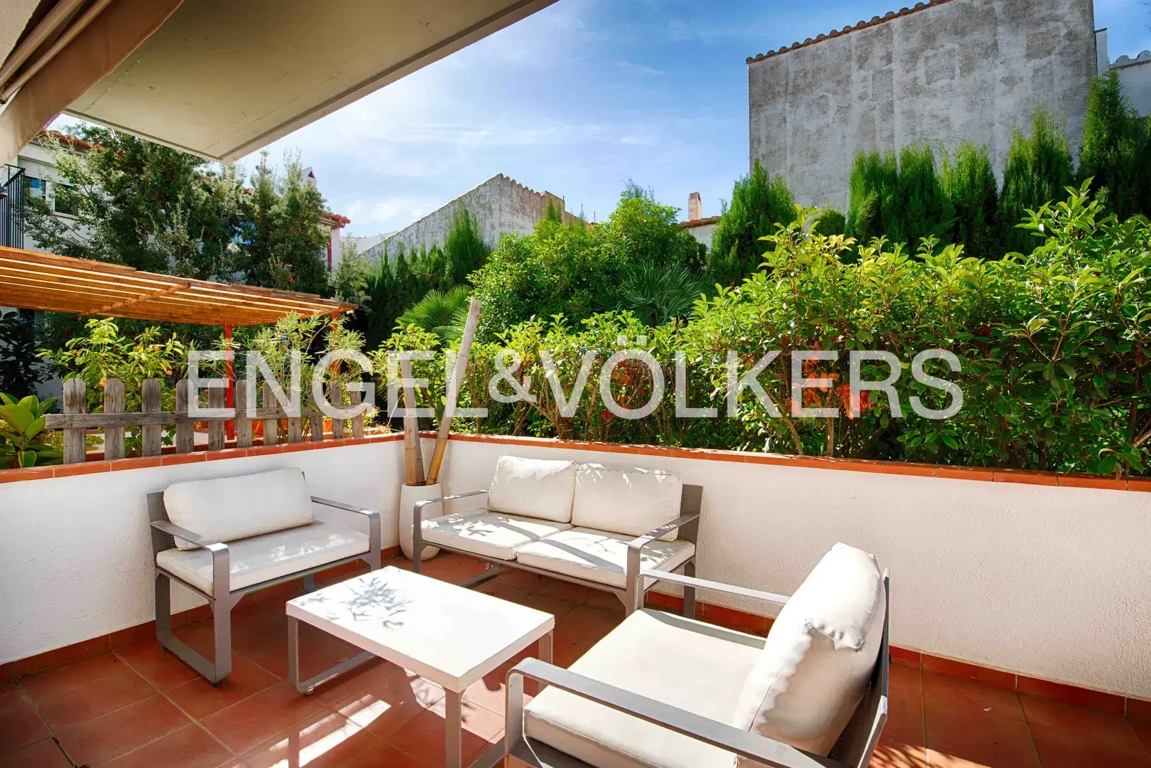 2 - venta apartamento cadaques cataluña españa