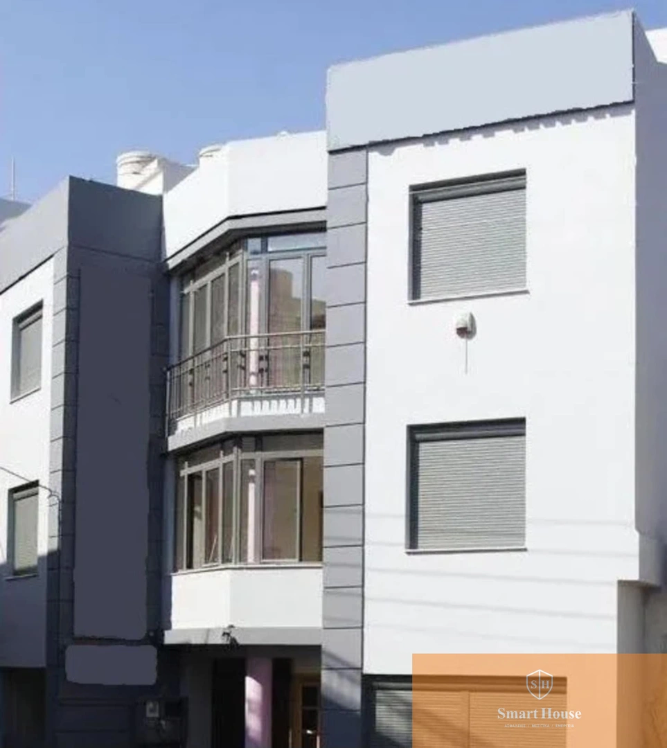 1 - building for sale in réthymnon crete greece