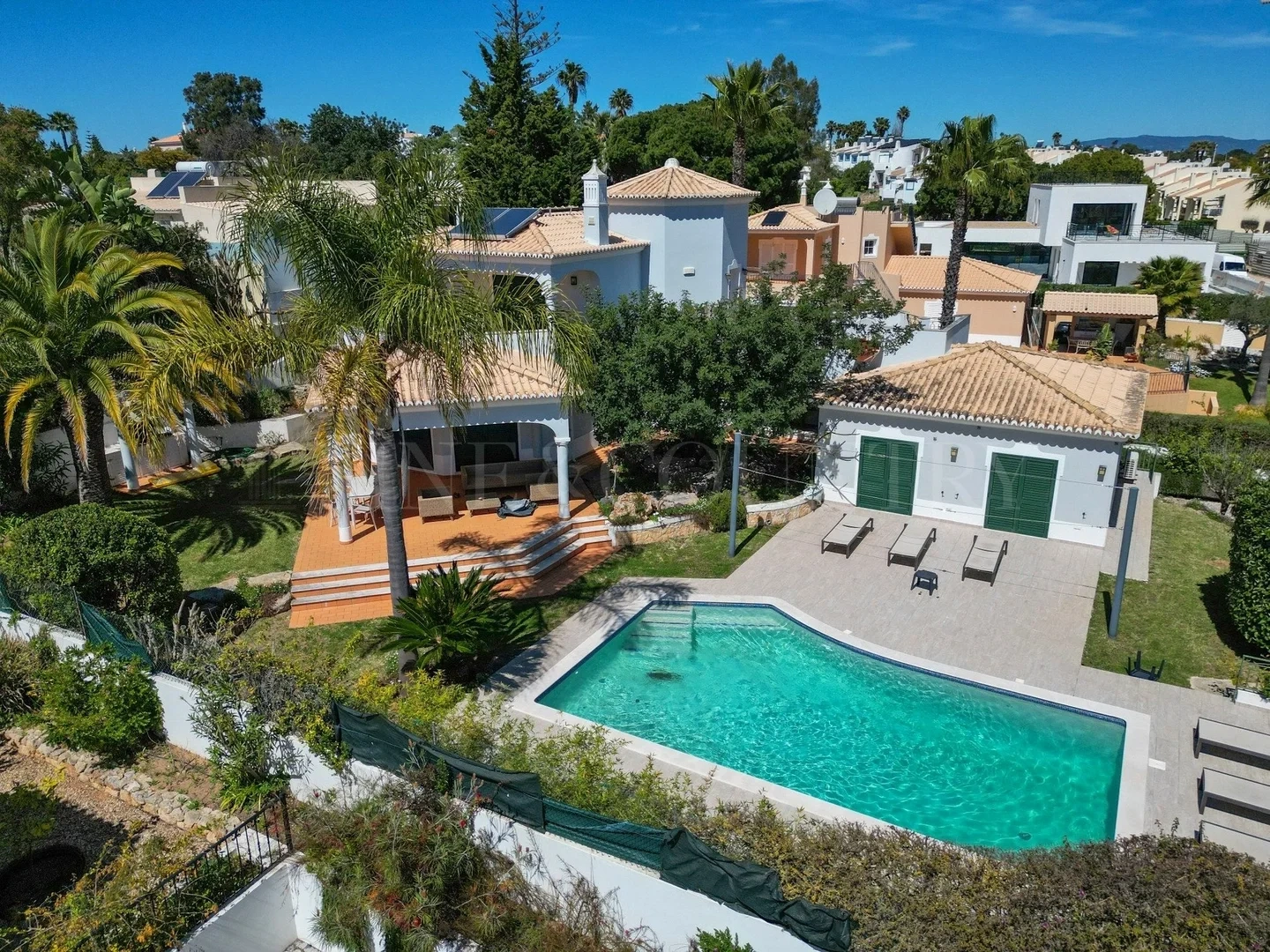 2 - villa for sale in carvoeiro algarve portugal